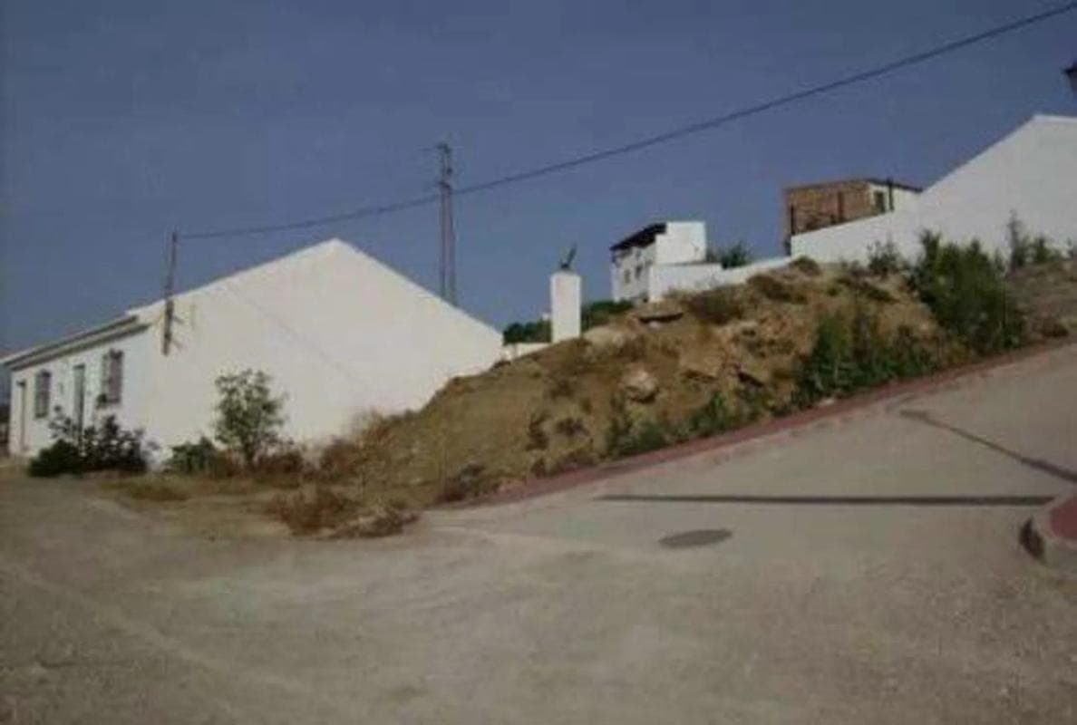 Terreno en venta en Villanueva de la Concepcion, Malaga photo 2