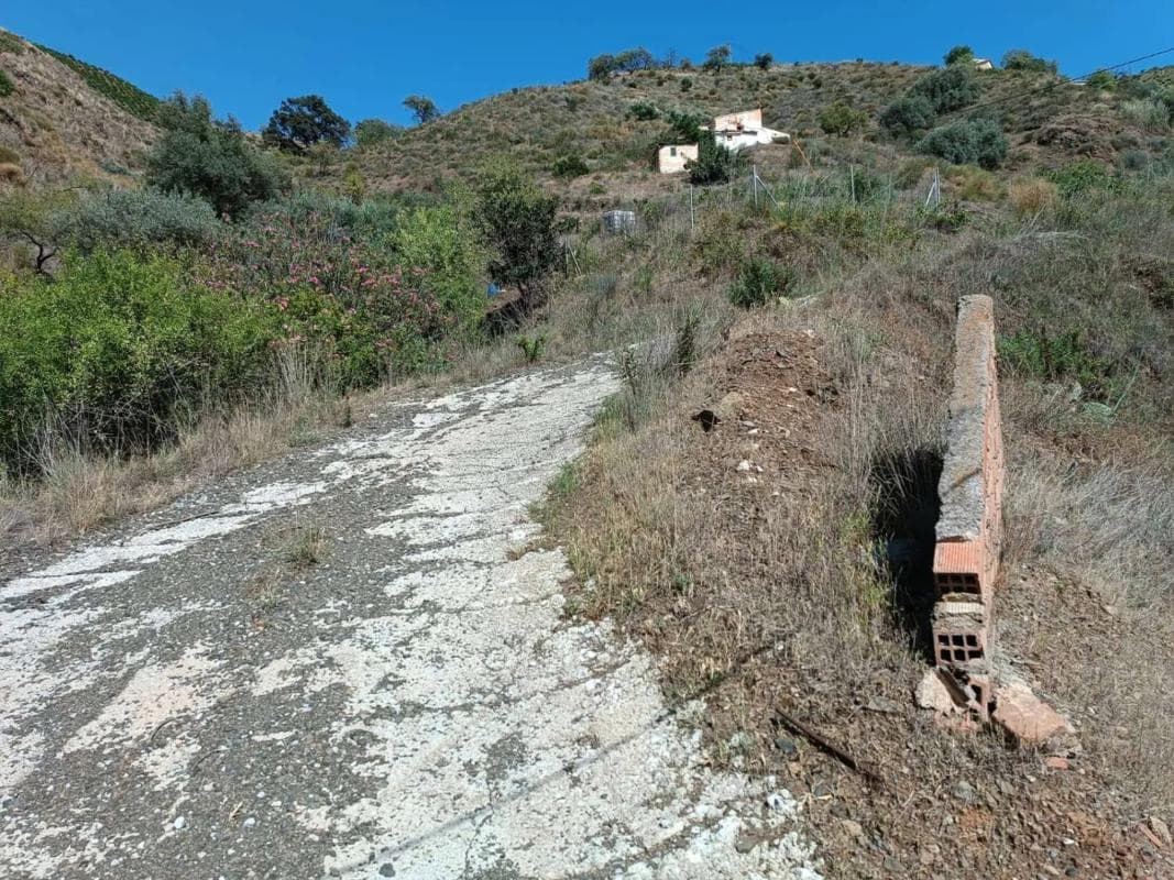 Terreno en venta en El Borge, Malaga photo 3