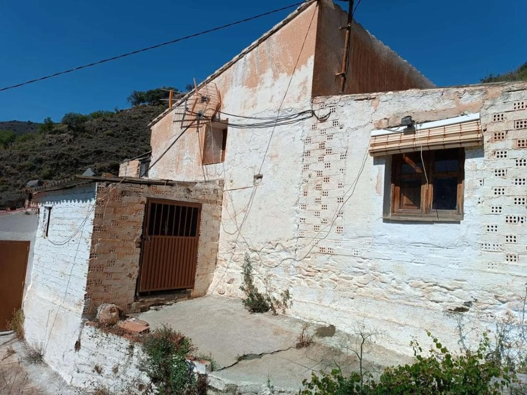 Terreno en venta en El Borge, Malaga photo 4