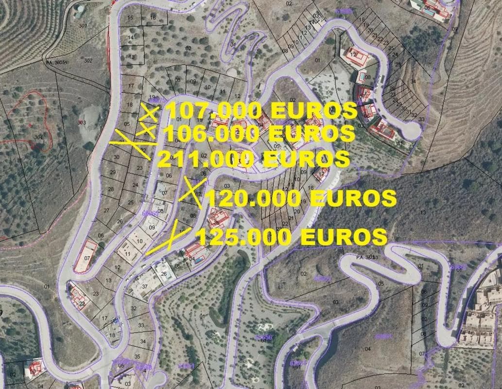 Terreno en venta en Torrox, Malaga photo 5