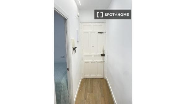 Apartment for rent in Calle del Gral. Pardiñas , Madrid thumbnail 2