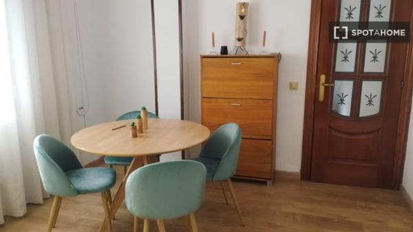Apartment for rent in C. de los Moros , Valladolid photo 1