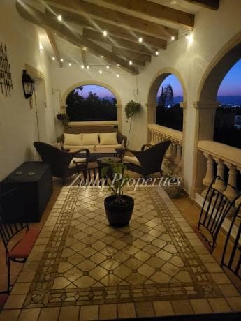 Independent chalet for sale in El Montgó, Denia photo 1