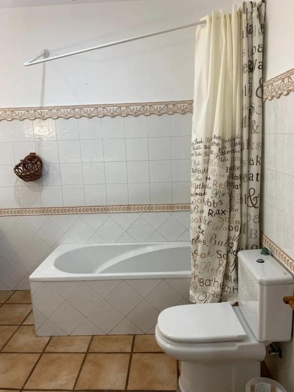 Propiedades en venta y alquiler en España photo 3