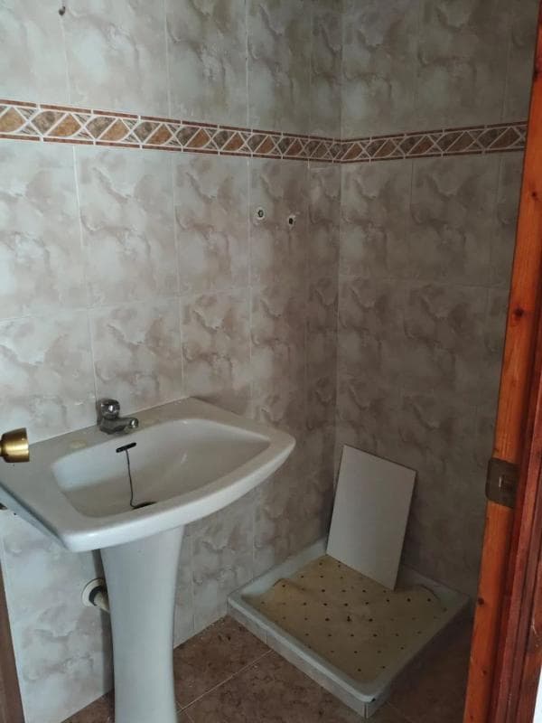 Propiedades en venta y alquiler en España photo 2