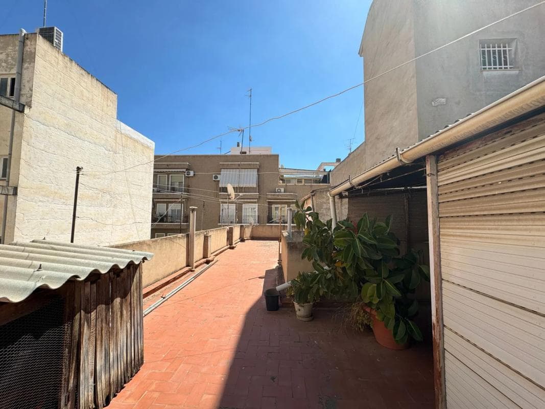 Propiedades en venta y alquiler en España photo 4