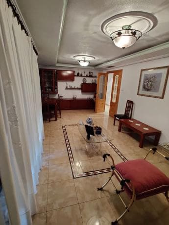 Edificio de uso mixto en avenida de Novelda, 105 thumbnail 1