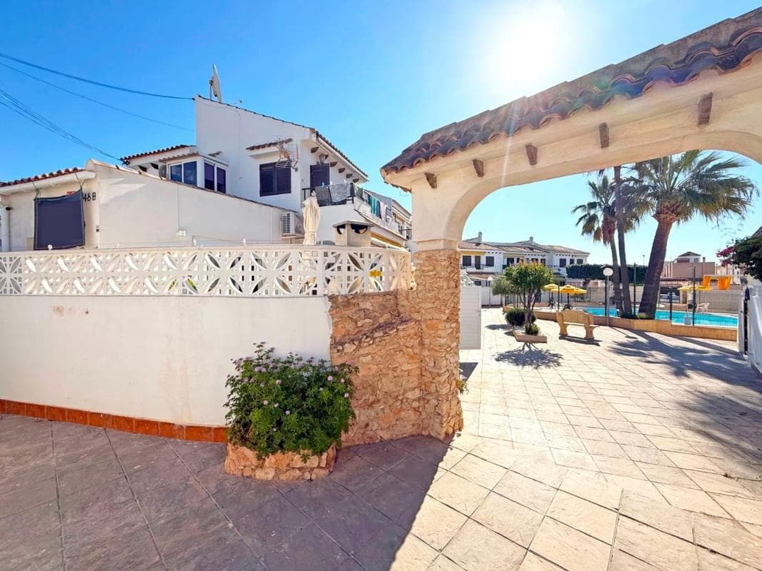 Properties for sale and rent in Spain photo 5