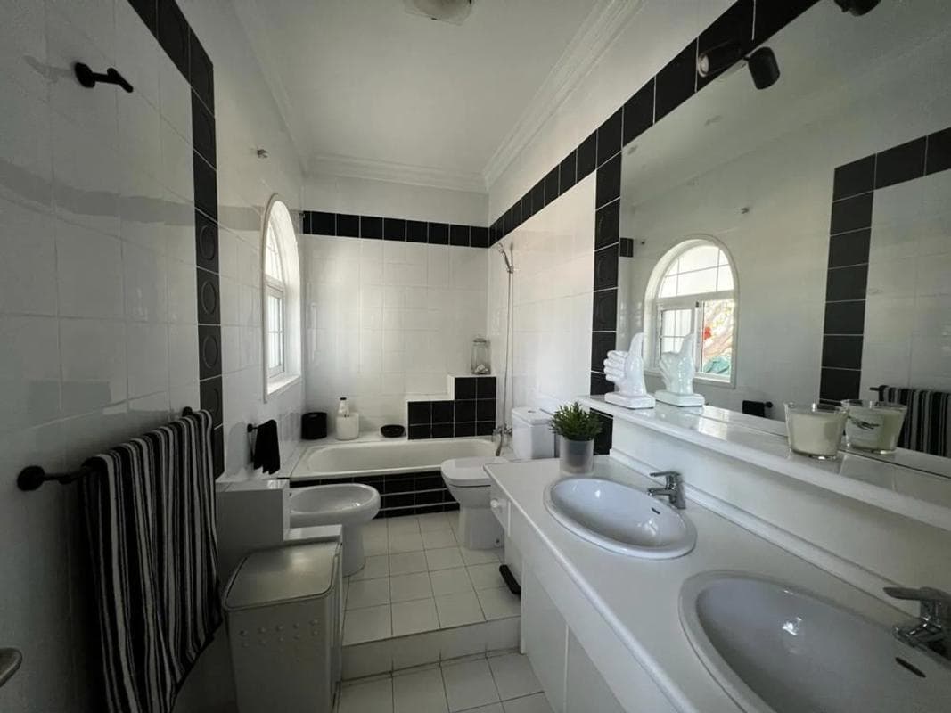 Properties for sale and rent in Spain photo 3