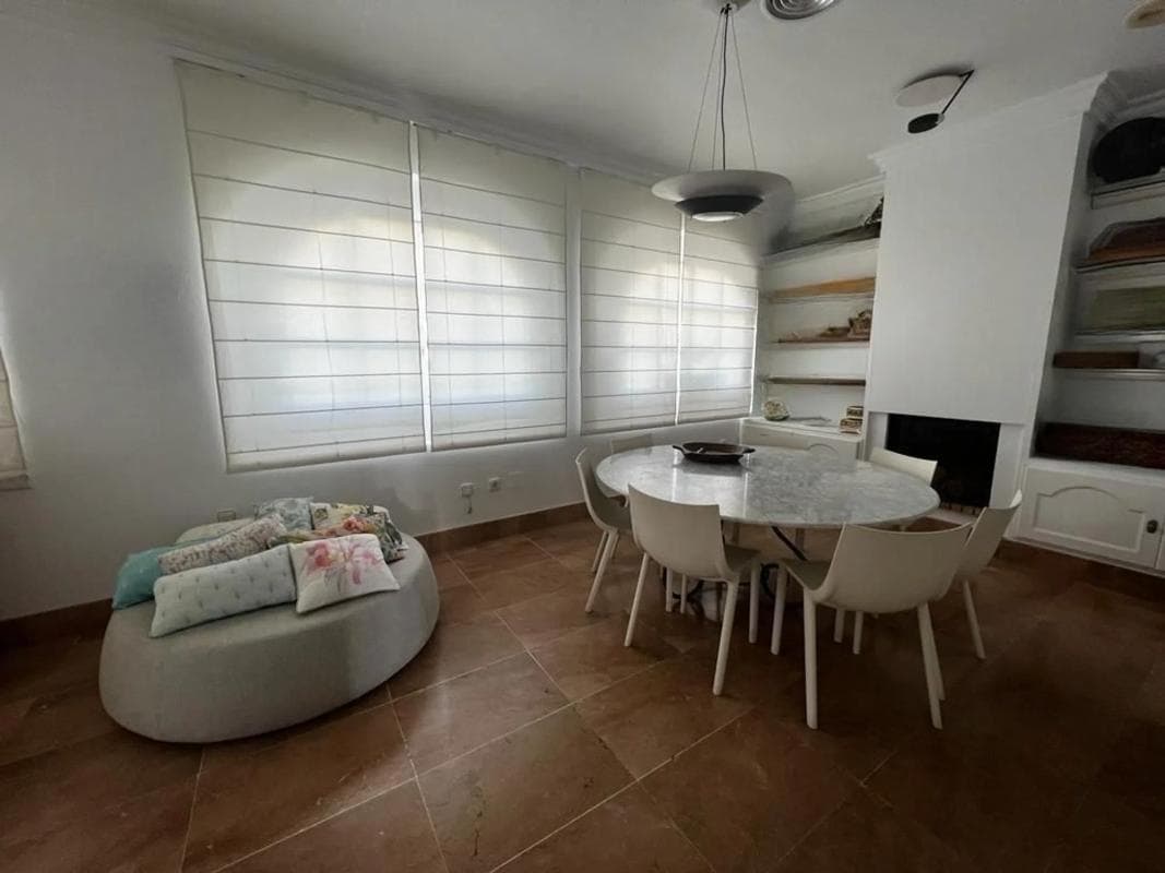 Properties for sale and rent in Spain photo 4