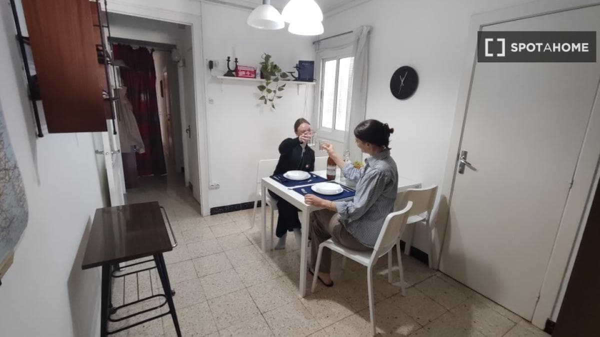 Недвижимость на продажу и в аренду в Испании photo 5