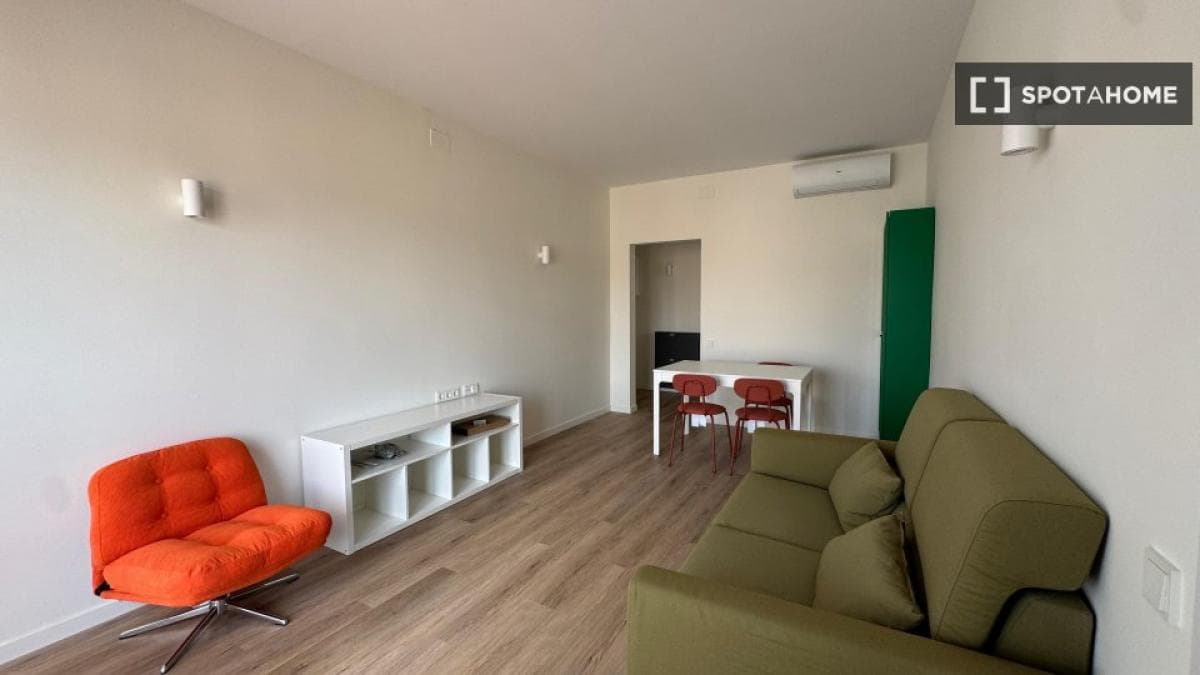 Properties for sale and rent in Spain photo 3