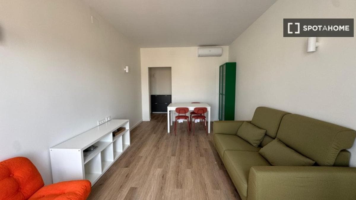 Properties for sale and rent in Spain photo 4
