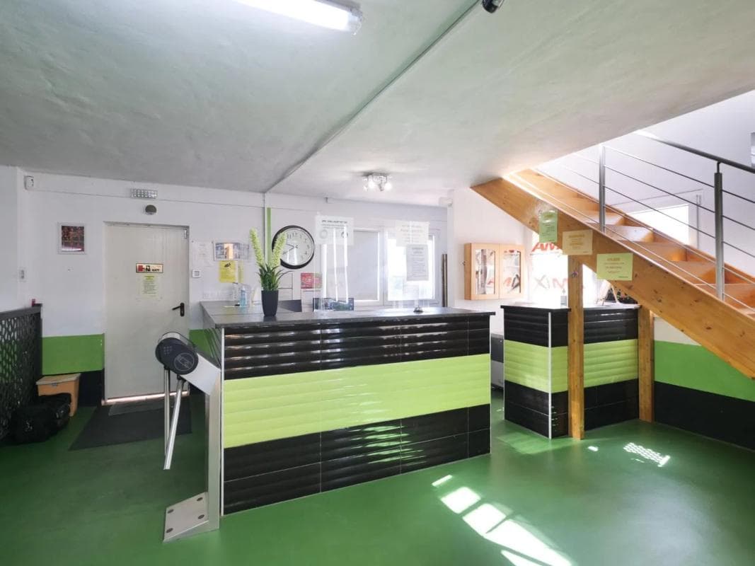 Properties for sale and rent in Spain photo 4
