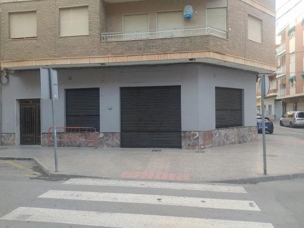 Local en calle Luis Galiana, 15 thumbnail 2