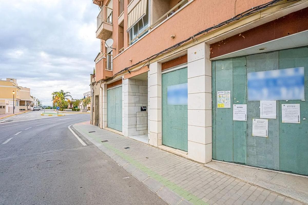 Propiedades en venta y alquiler en España photo 2