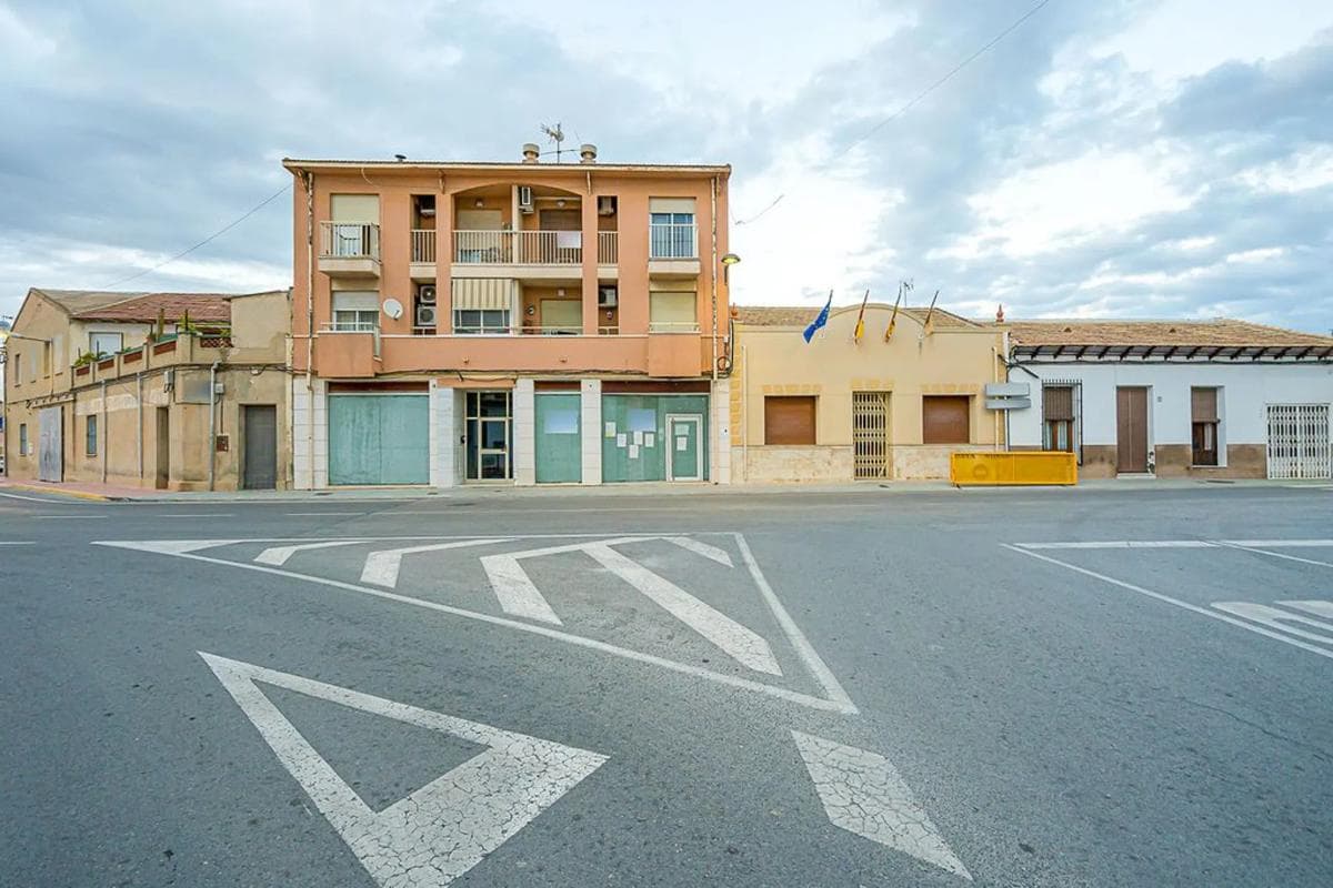 Propiedades en venta y alquiler en España photo 3