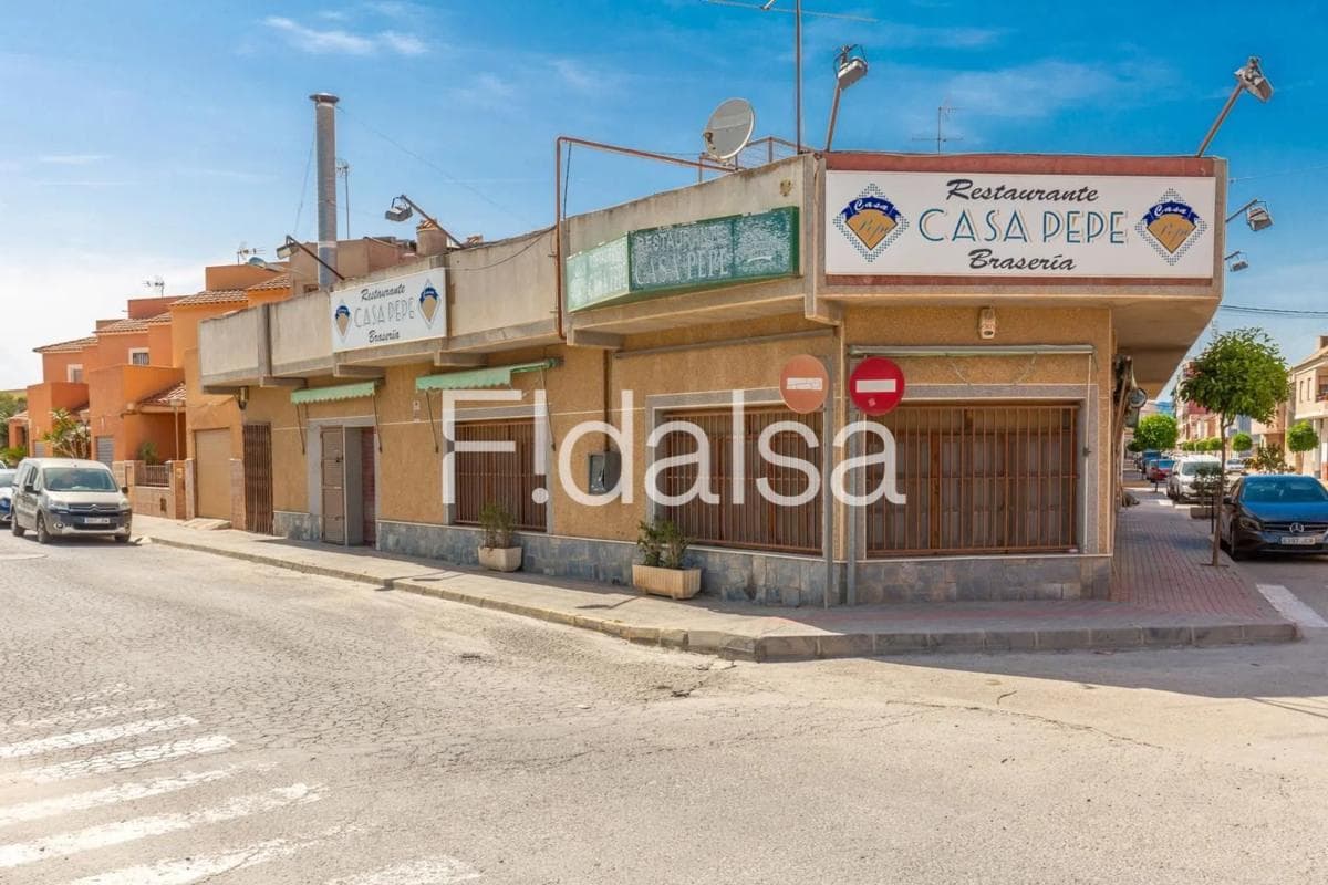 Propiedades en venta y alquiler en España photo 3