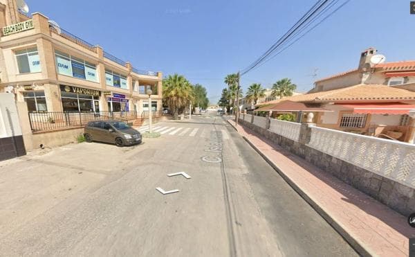 Local en calle Isla Dragonera thumbnail 1