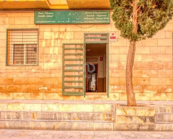 Local en Orihuela Ciudad thumbnail 1