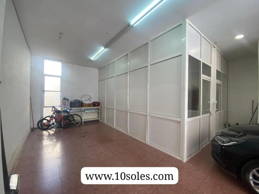 Properties for sale and rent in Spain photo 2