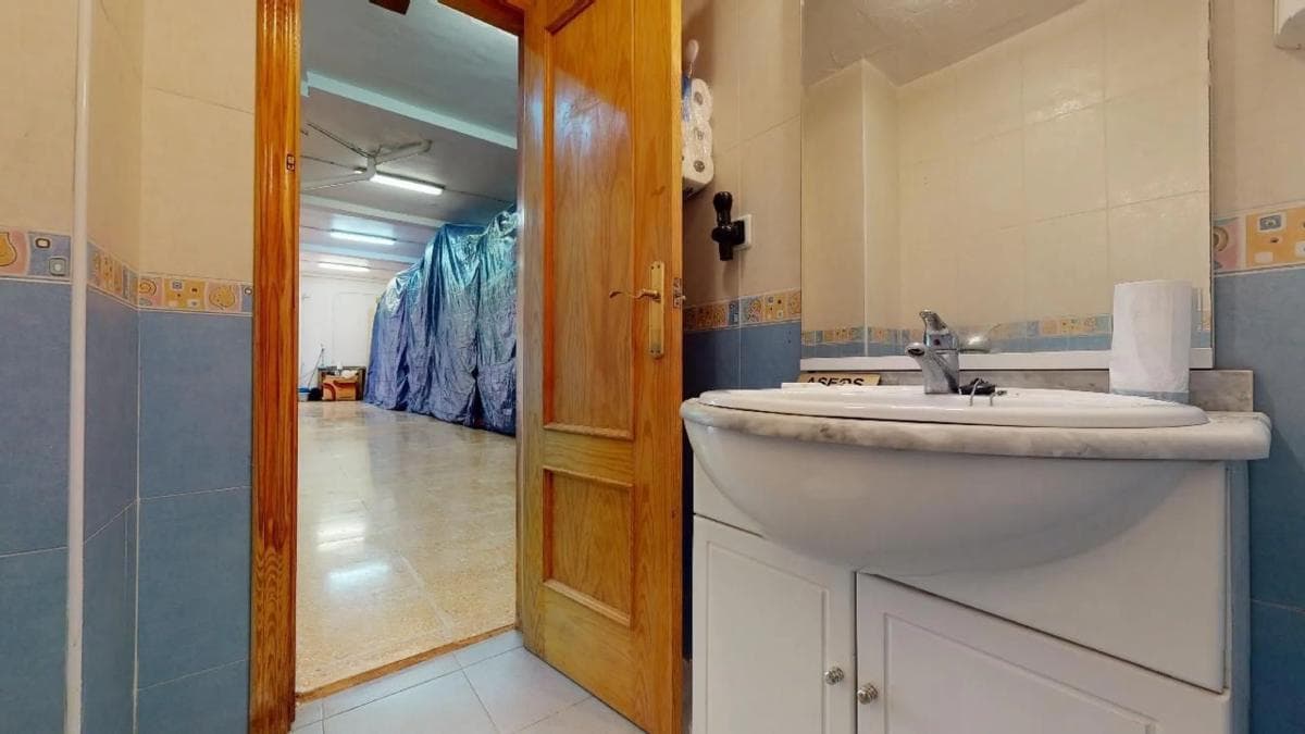 Properties for sale and rent in Spain photo 2