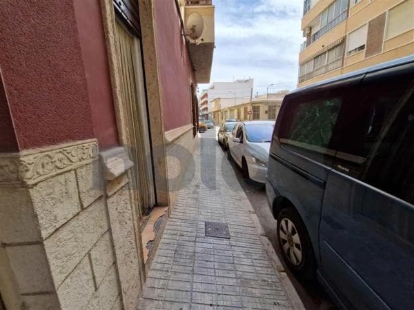 Local en Orihuela Ciudad thumbnail 1