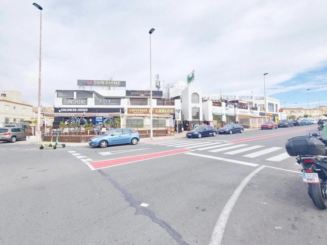 Properties for sale and rent in Spain photo 4