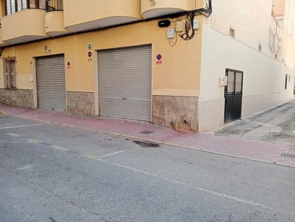 Local en calle de Pedro Lorca photo 1