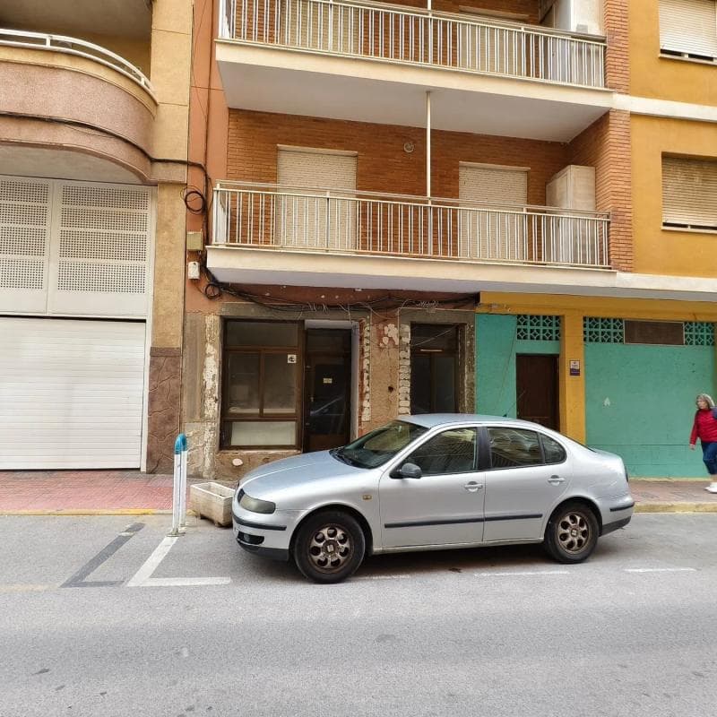 Properties for sale and rent in Spain photo 2