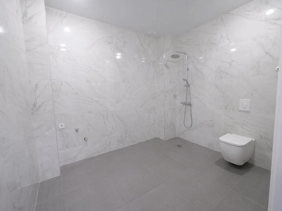 Properties for sale and rent in Spain photo 2