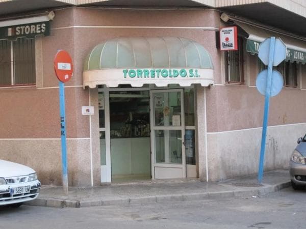 Local en calle la Calera, 8 thumbnail 2