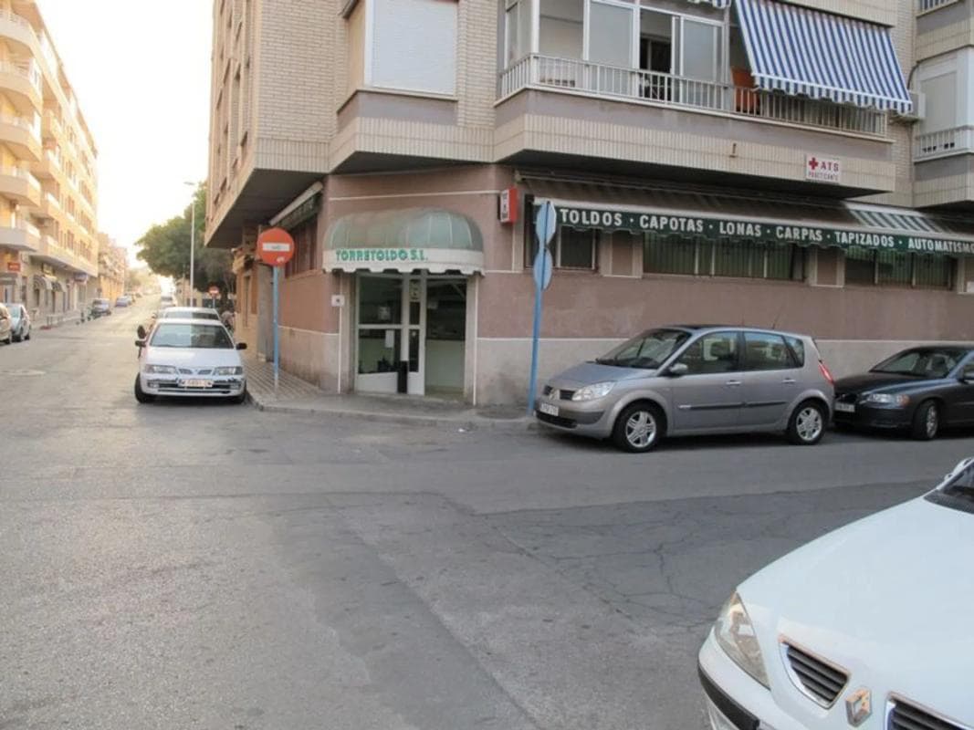 Properties for sale and rent in Spain photo 5