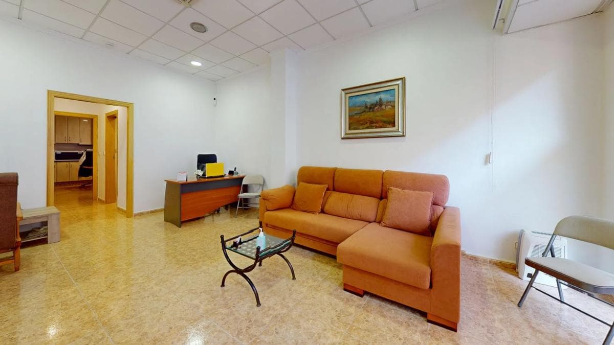 Properties for sale and rent in Spain photo 4