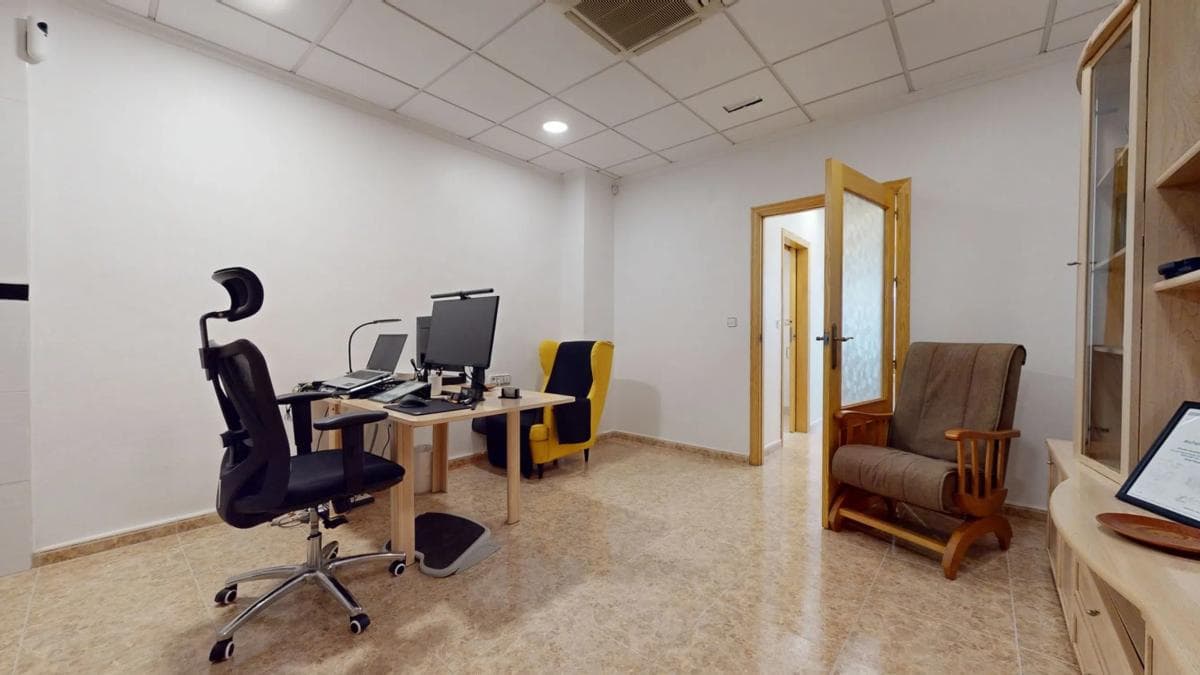 Properties for sale and rent in Spain photo 5