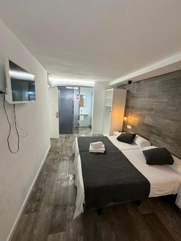 Properties for sale and rent in Spain photo 5