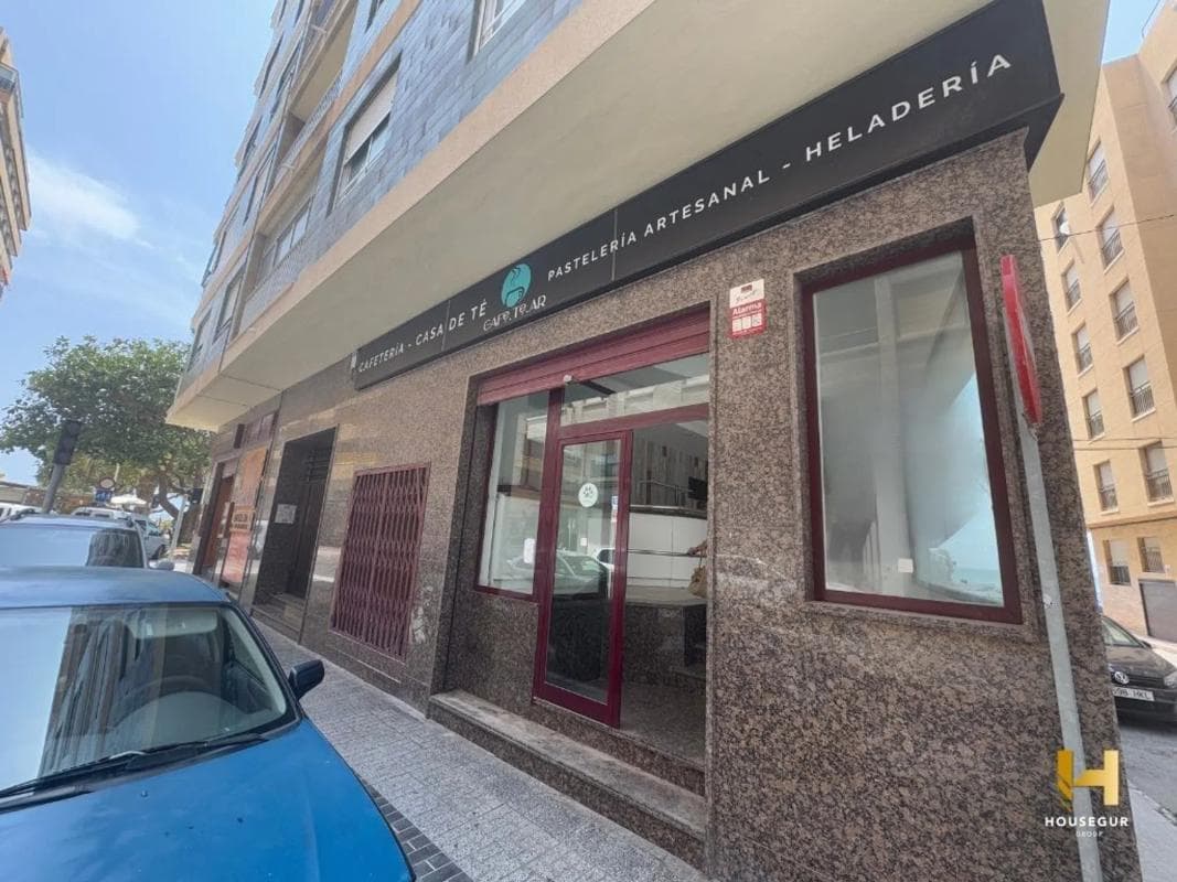 Propiedades en venta y alquiler en España photo 4