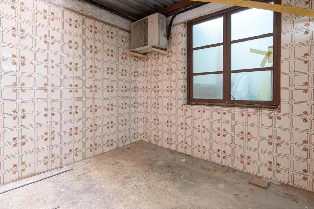 Properties for sale and rent in Spain photo 5