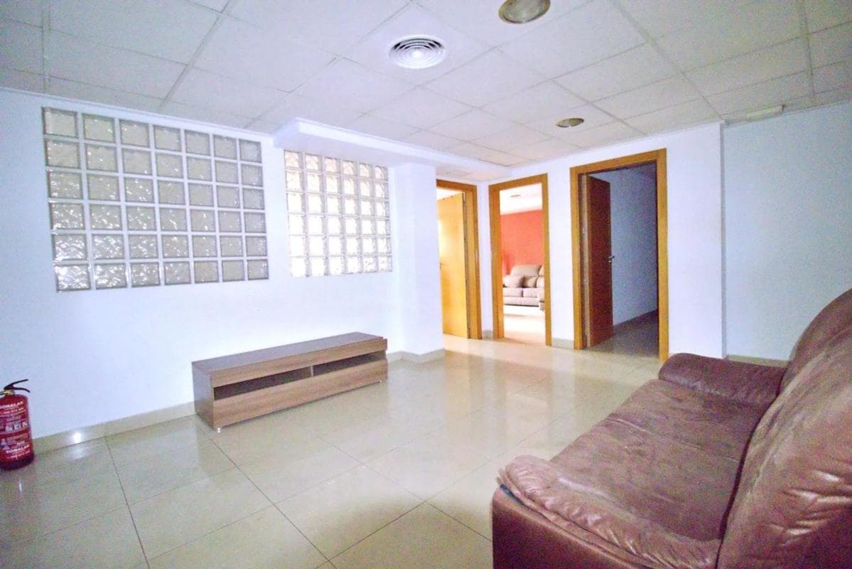Properties for sale and rent in Spain photo 3