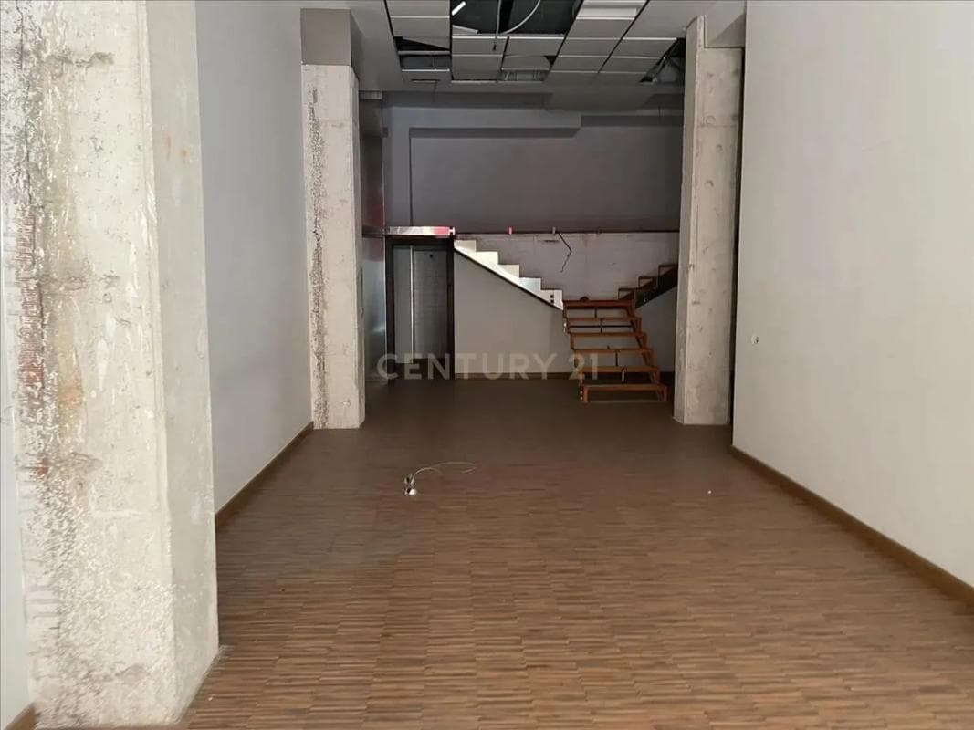 Properties for sale and rent in Spain photo 2