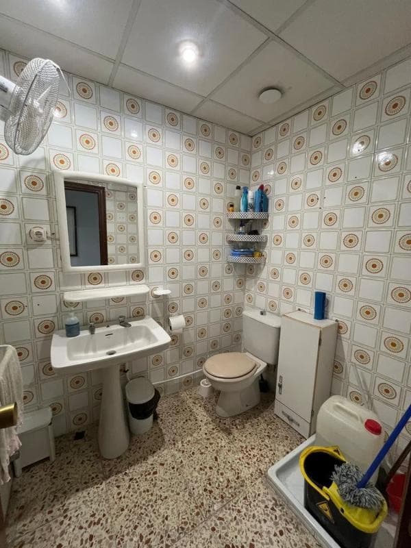Properties for sale and rent in Spain photo 3
