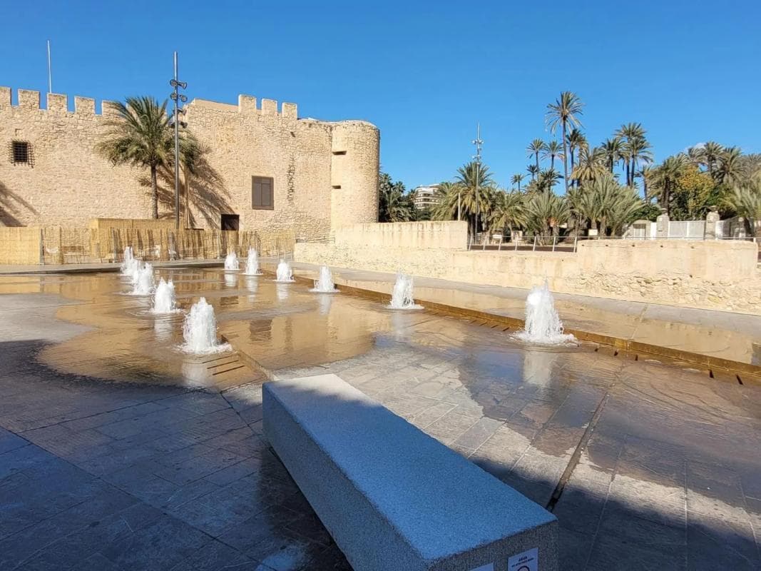 Properties for sale and rent in Spain photo 2