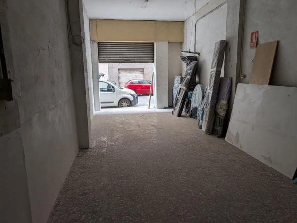 Local en Barrio Carrús Oeste thumbnail 1