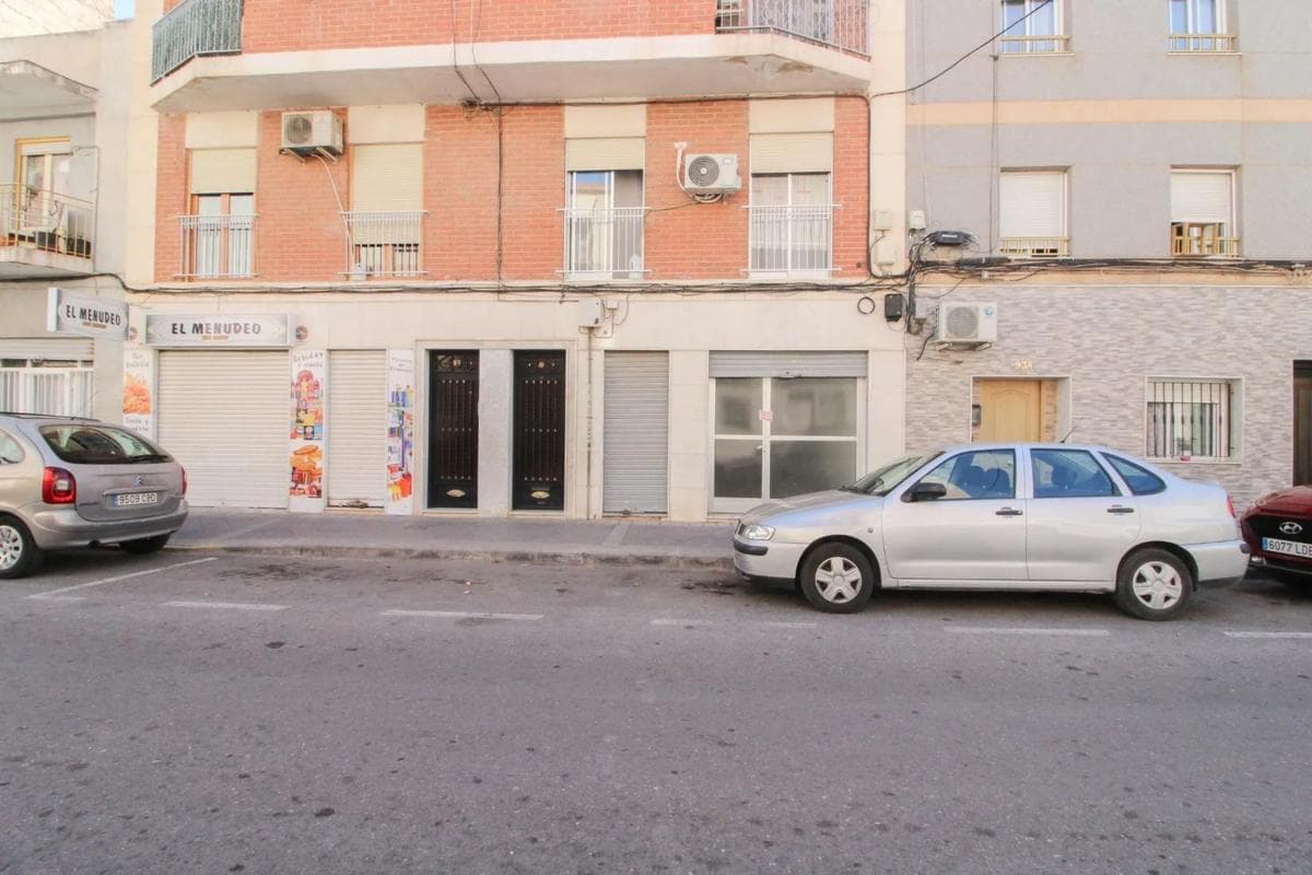 Properties for sale and rent in Spain photo 4