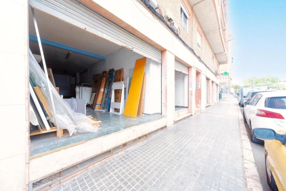 Properties for sale and rent in Spain photo 4