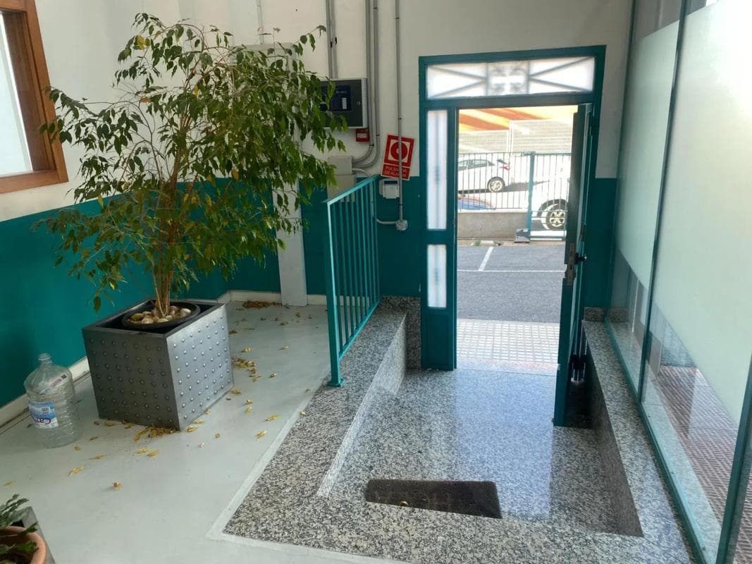 Properties for sale and rent in Spain photo 5
