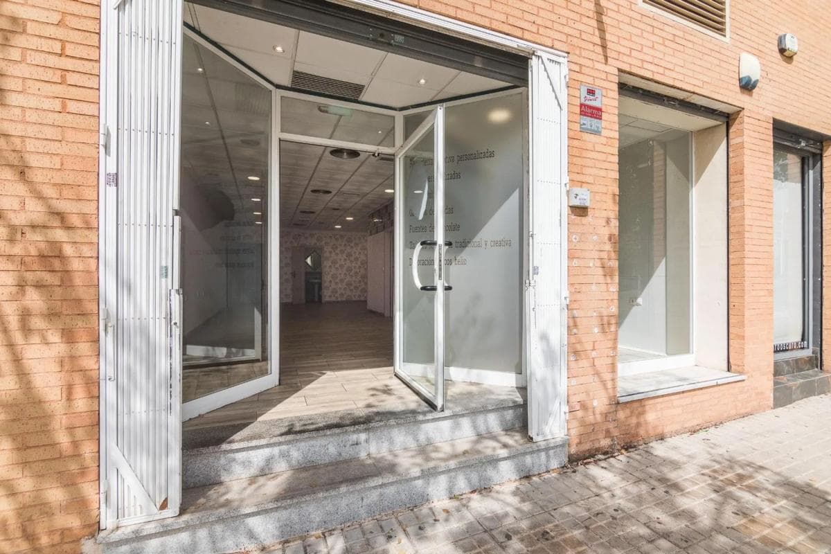 Properties for sale and rent in Spain photo 2