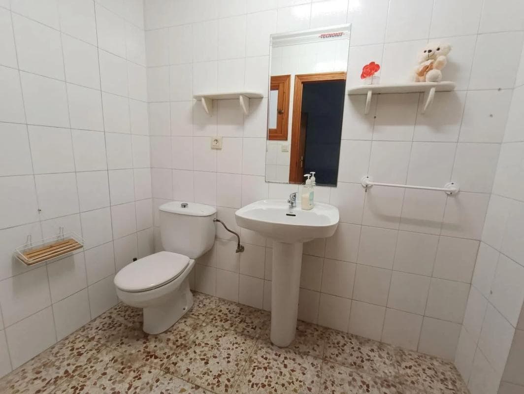 Properties for sale and rent in Spain photo 3