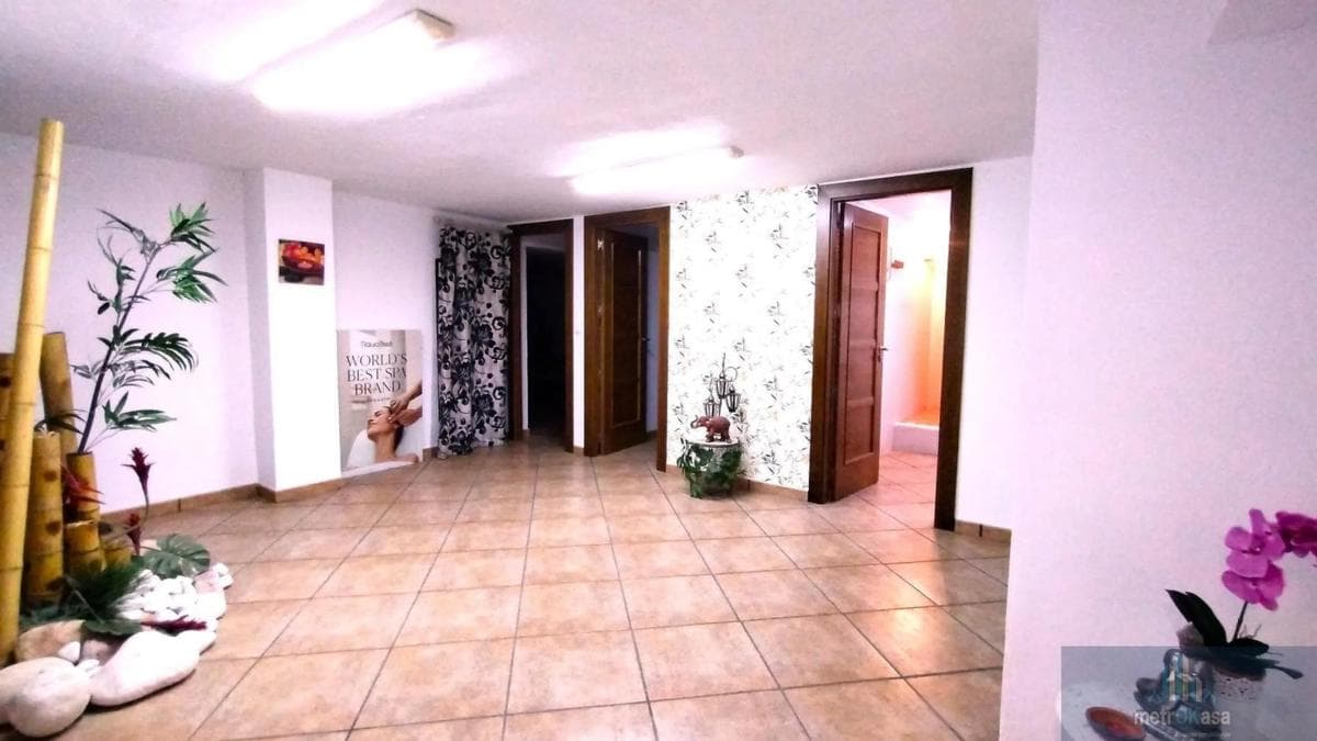 Properties for sale and rent in Spain photo 5