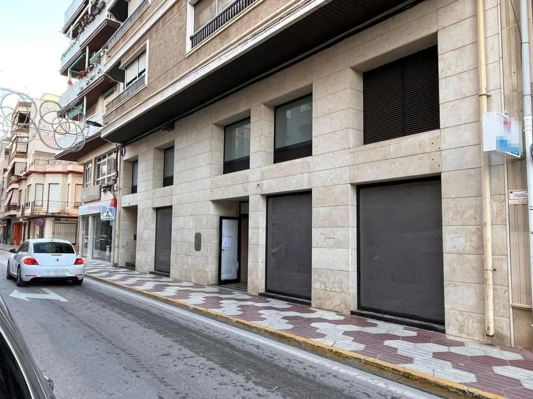 Propiedades en venta y alquiler en España photo 2